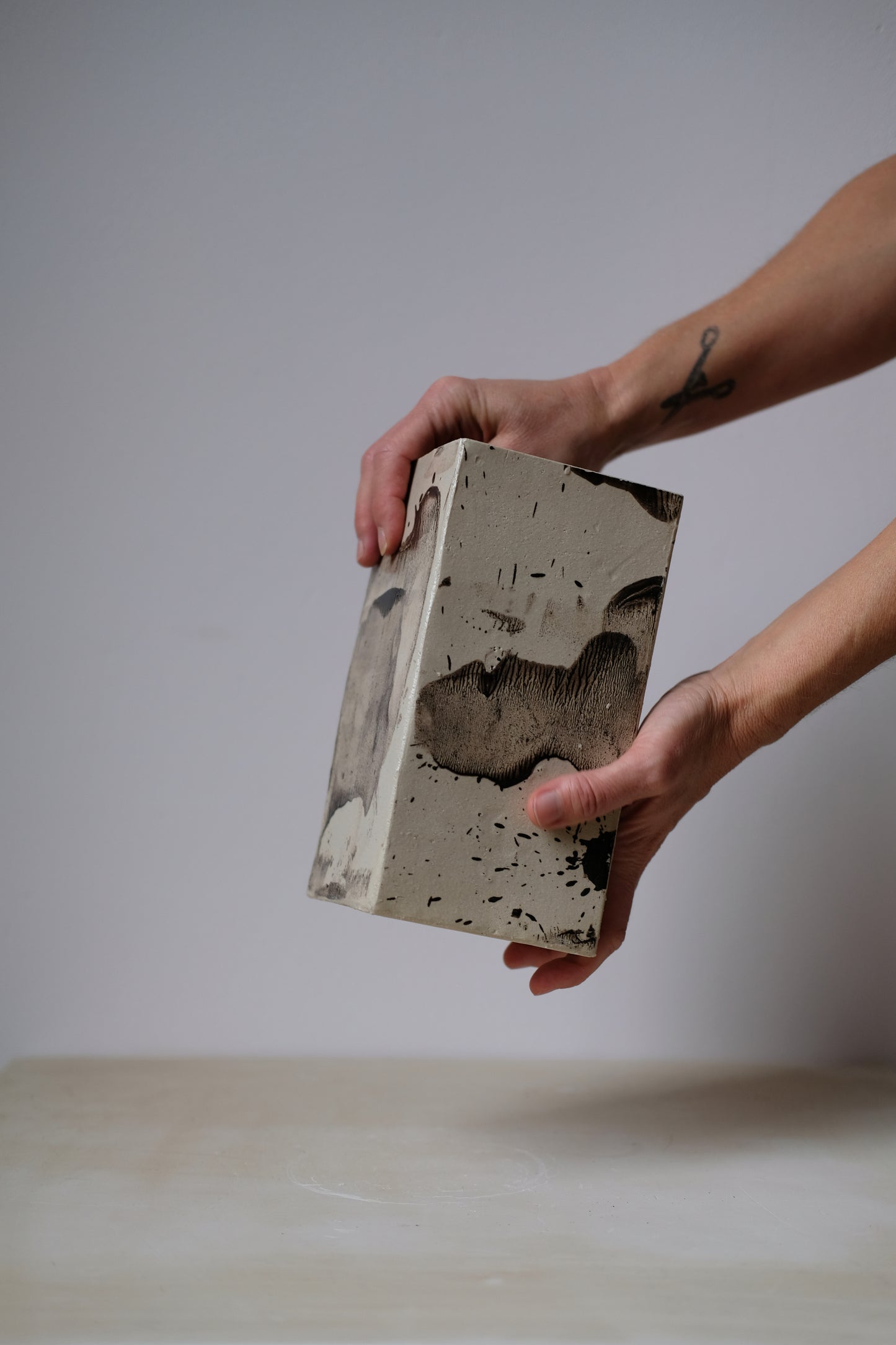 Sea Trace Vase ::: Square