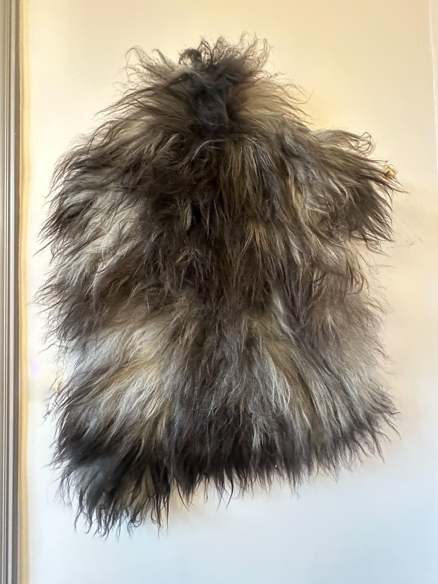 Icelandic Sheepskin ::: dark grey flames