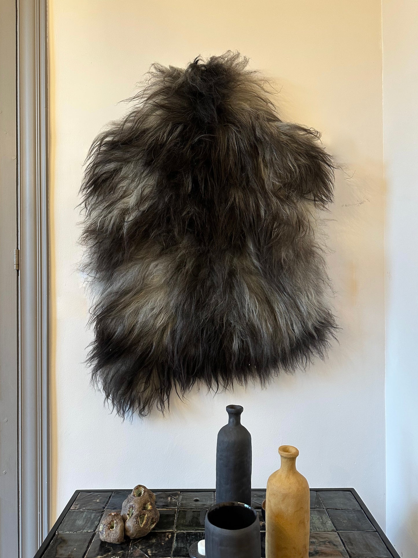 Icelandic Sheepskin ::: dark grey flames