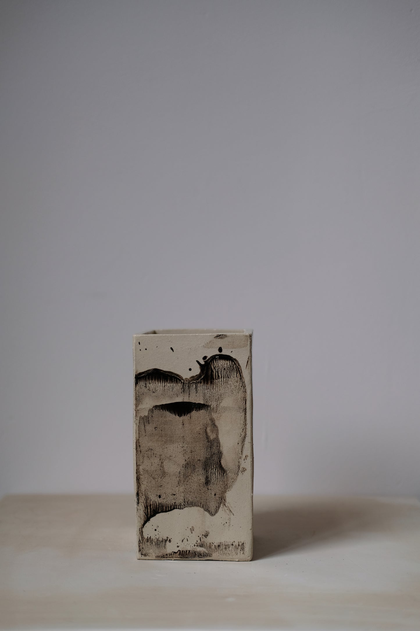 Sea Trace Vase ::: Square
