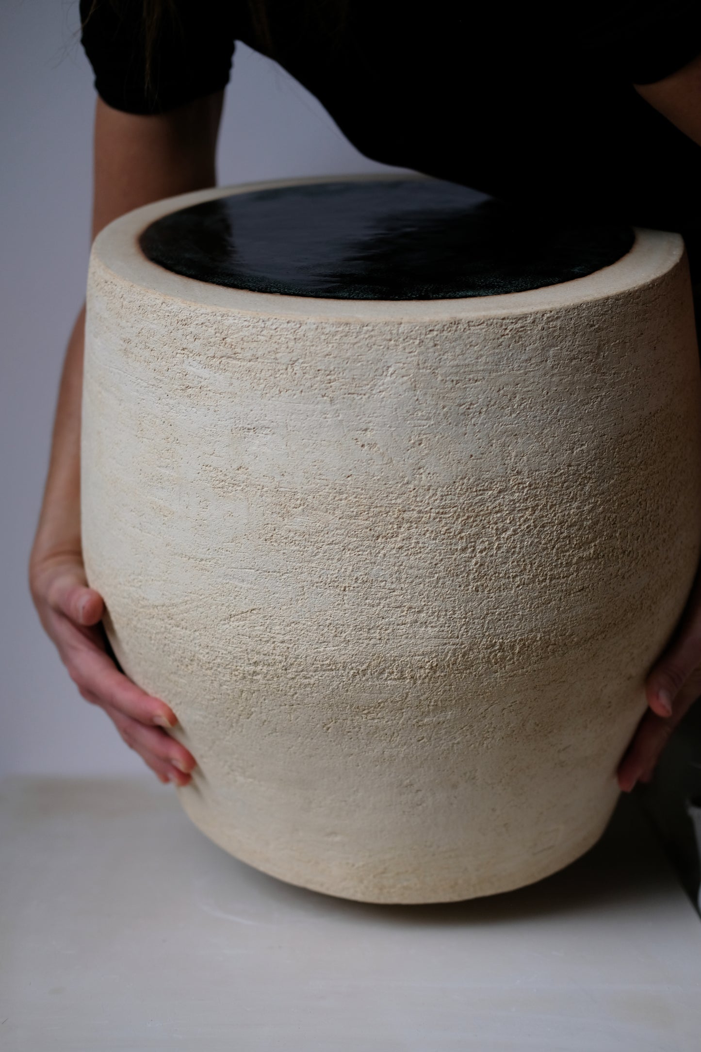 Full Ceramic Side Table ::: Circle