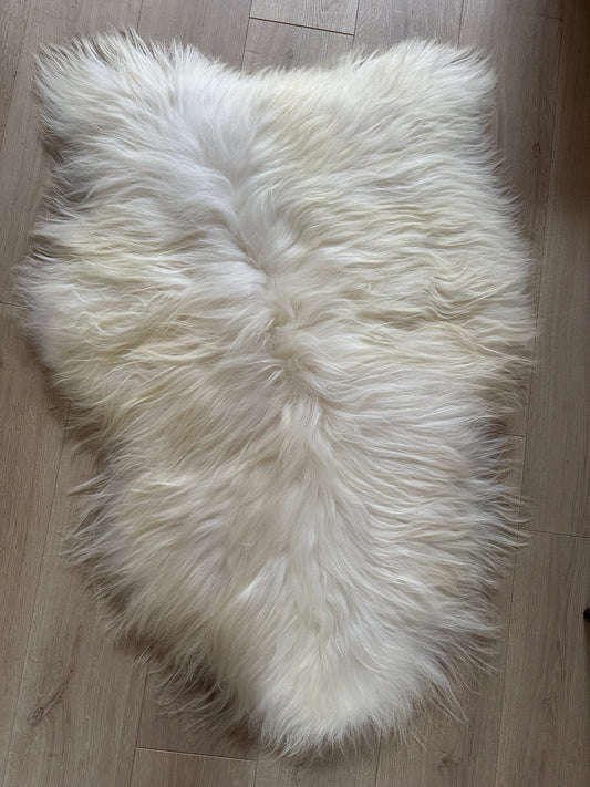 Icelandic Sheepskin ::: white flames