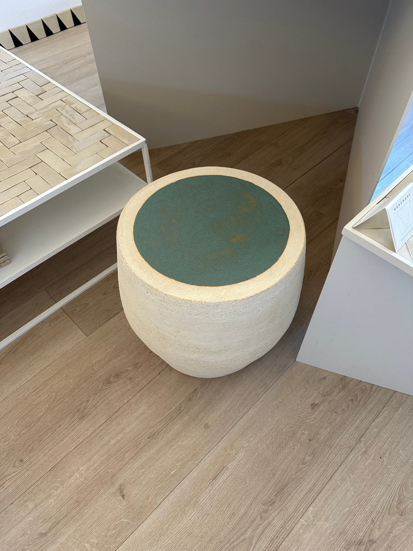 Full Ceramic Side Table ::: Circle