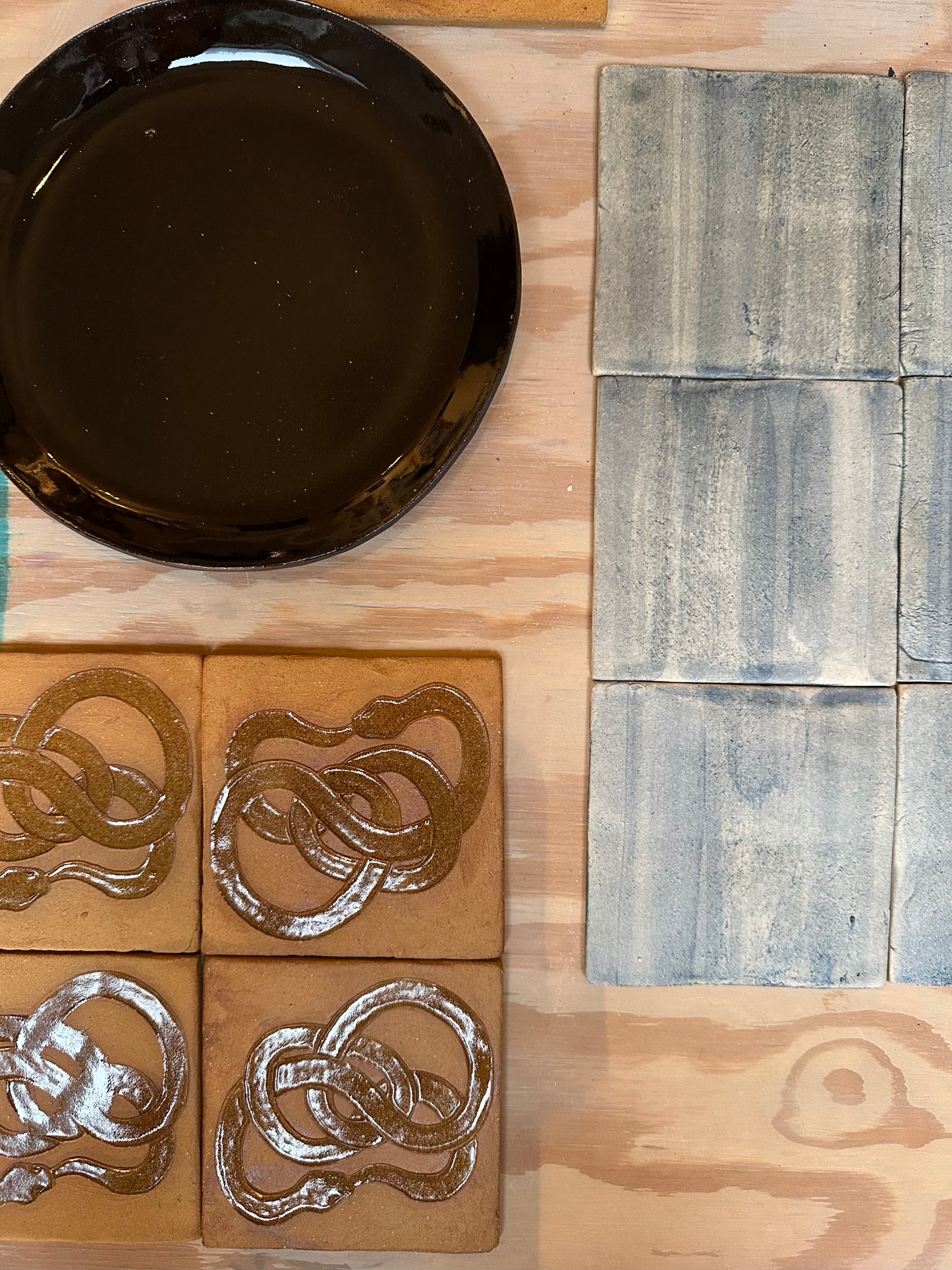 Ourobouros Tile