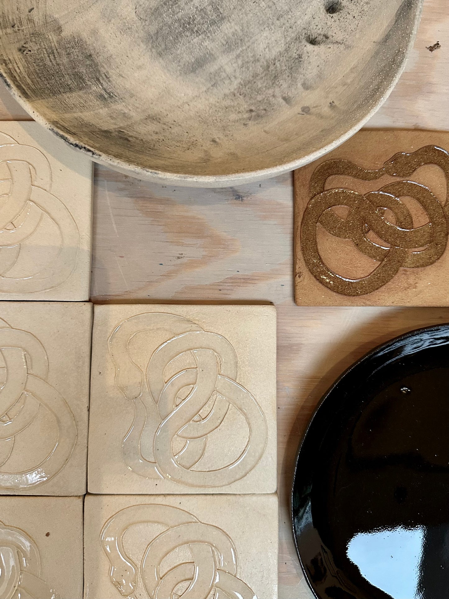Ourobouros Tile
