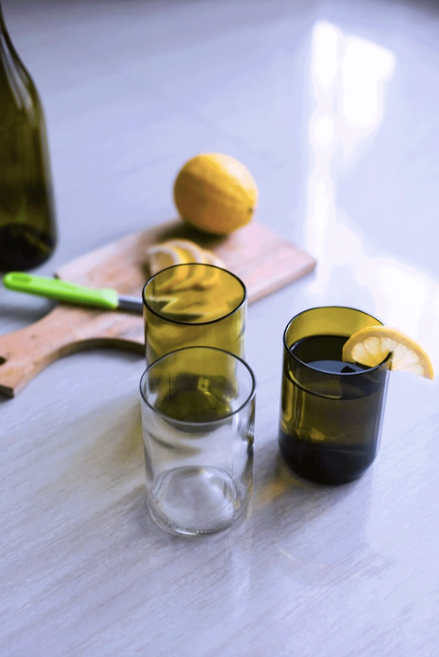 Rebottled ::: Circular drinking glass olive ::: Box of 4